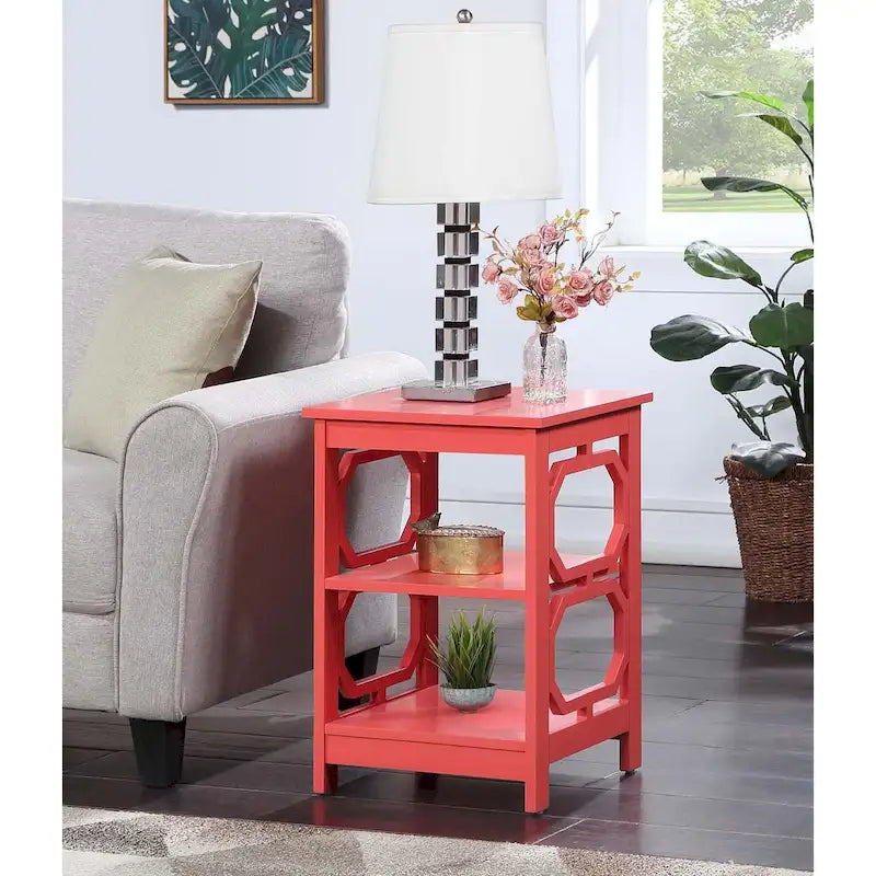 Table d'appoint blanche contemporaine à 3 niveaux avec découpes octogonales