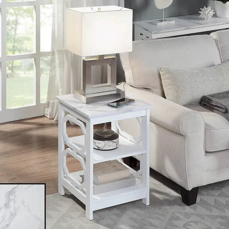 Table d'appoint blanche contemporaine à 3 niveaux avec découpes octogonales