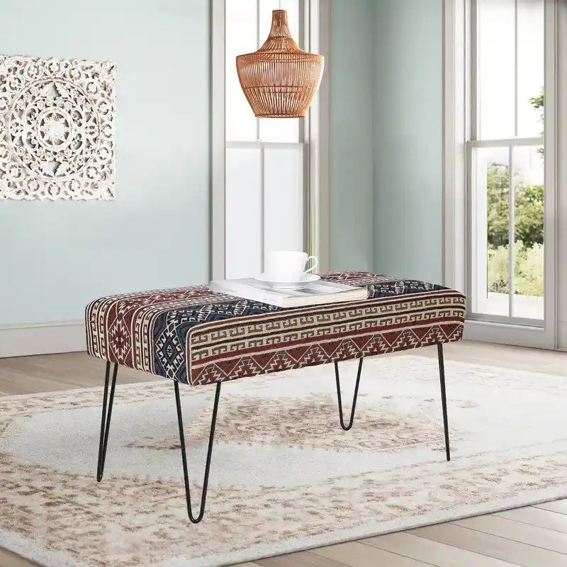 Banc ottoman rectangulaire en tissu gris / rouge et bleu, 2 places