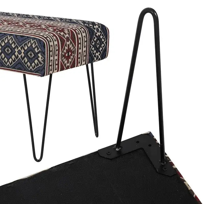 Banc ottoman rectangulaire en tissu gris / rouge et bleu, 2 places